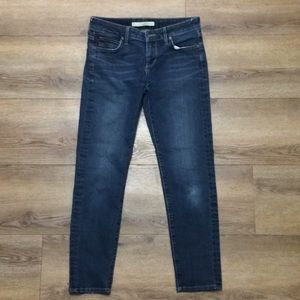 Rich and skinny jeans